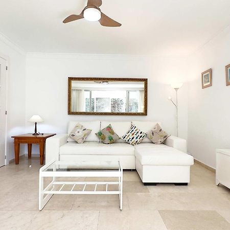 1 Bedroom Apartment Second Line Beach- Parque Marbella Building Esterno foto