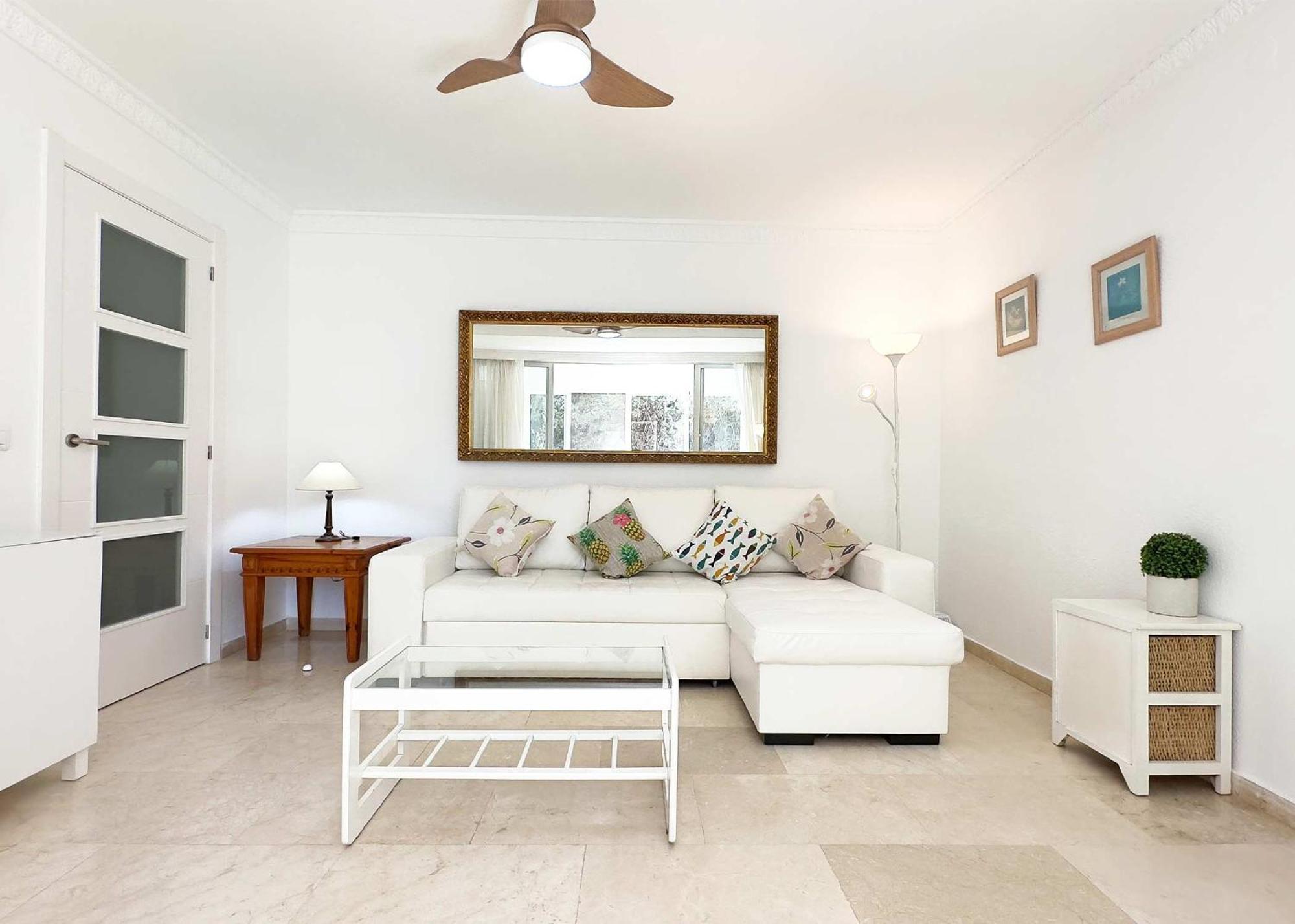 1 Bedroom Apartment Second Line Beach- Parque Marbella Building Esterno foto